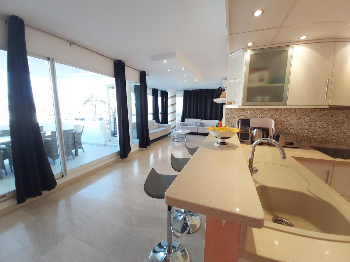 Апартаменти Del Parque Flats - Puerto Marina Бенальмадена Екстер'єр фото